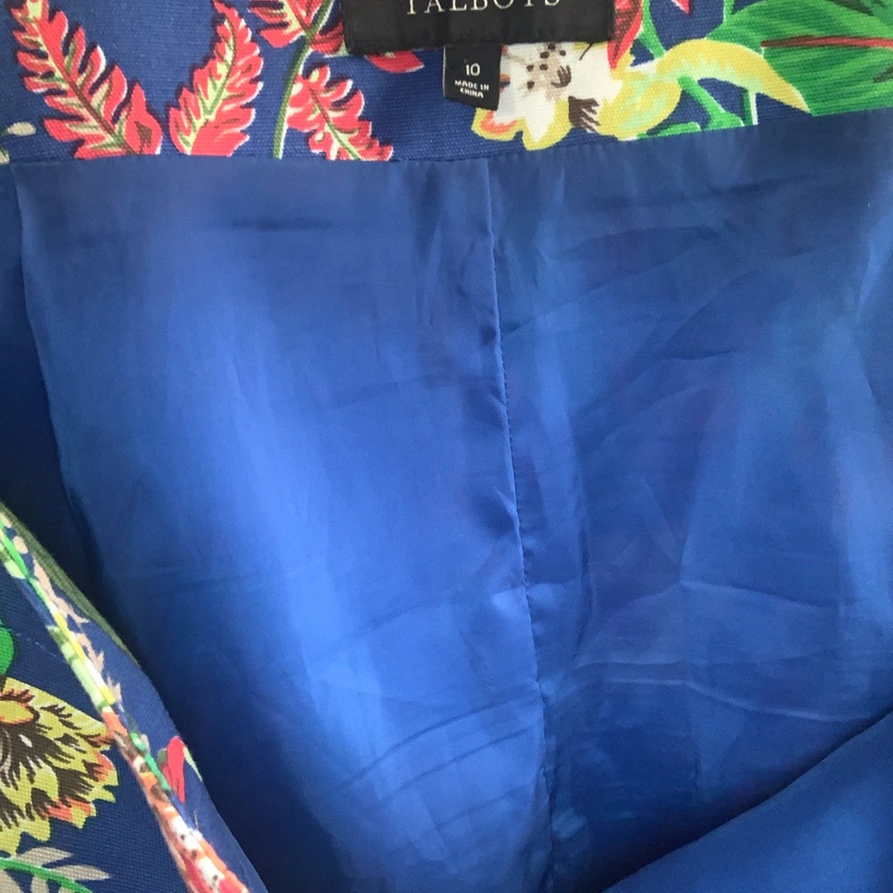 Talbots size 10 floral pattern skirt